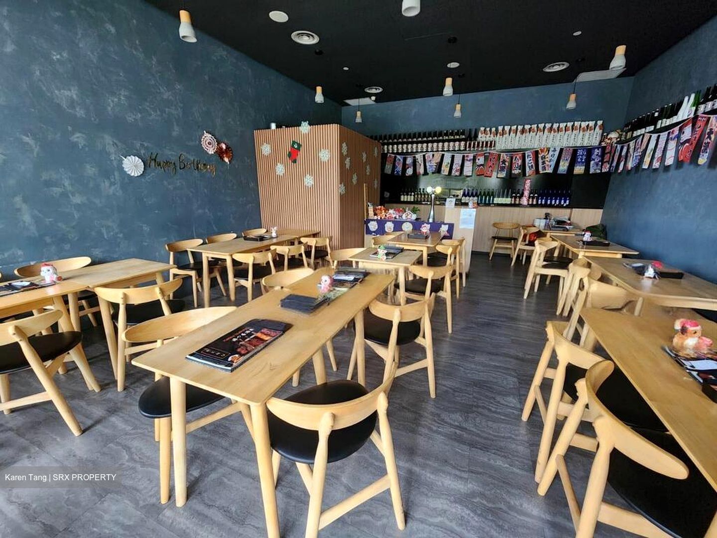The Venue Shoppes (D13), Retail #529939721